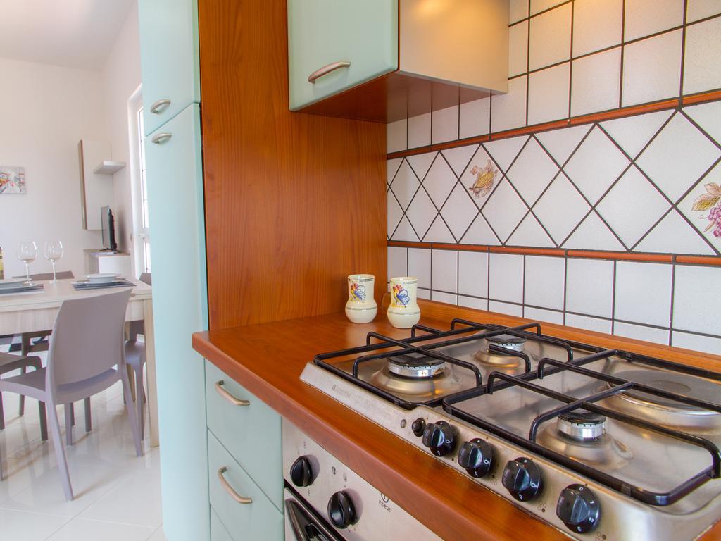 Gelso Bianco Apartments Campofelice Di Roccella Exterior foto